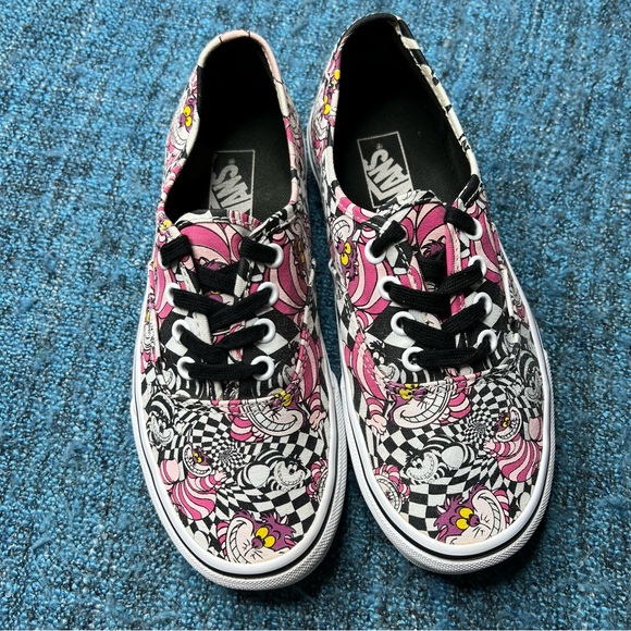 RARE Vans x Disney Alice in Wonderland Cheshire Cat Authentic Sneakers - Picture 2 of 9